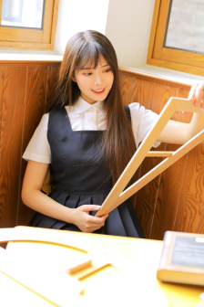美女打架